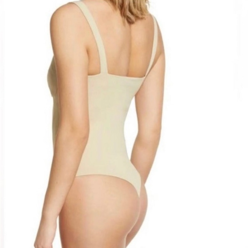 Wayf Corset Style Cupped Bodysuit Thong Beige/Tan - Picture 2 of 11